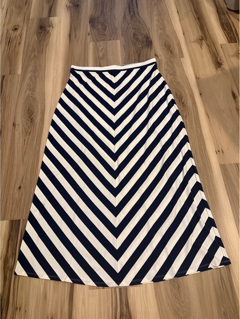 Loft Navy White Skirt